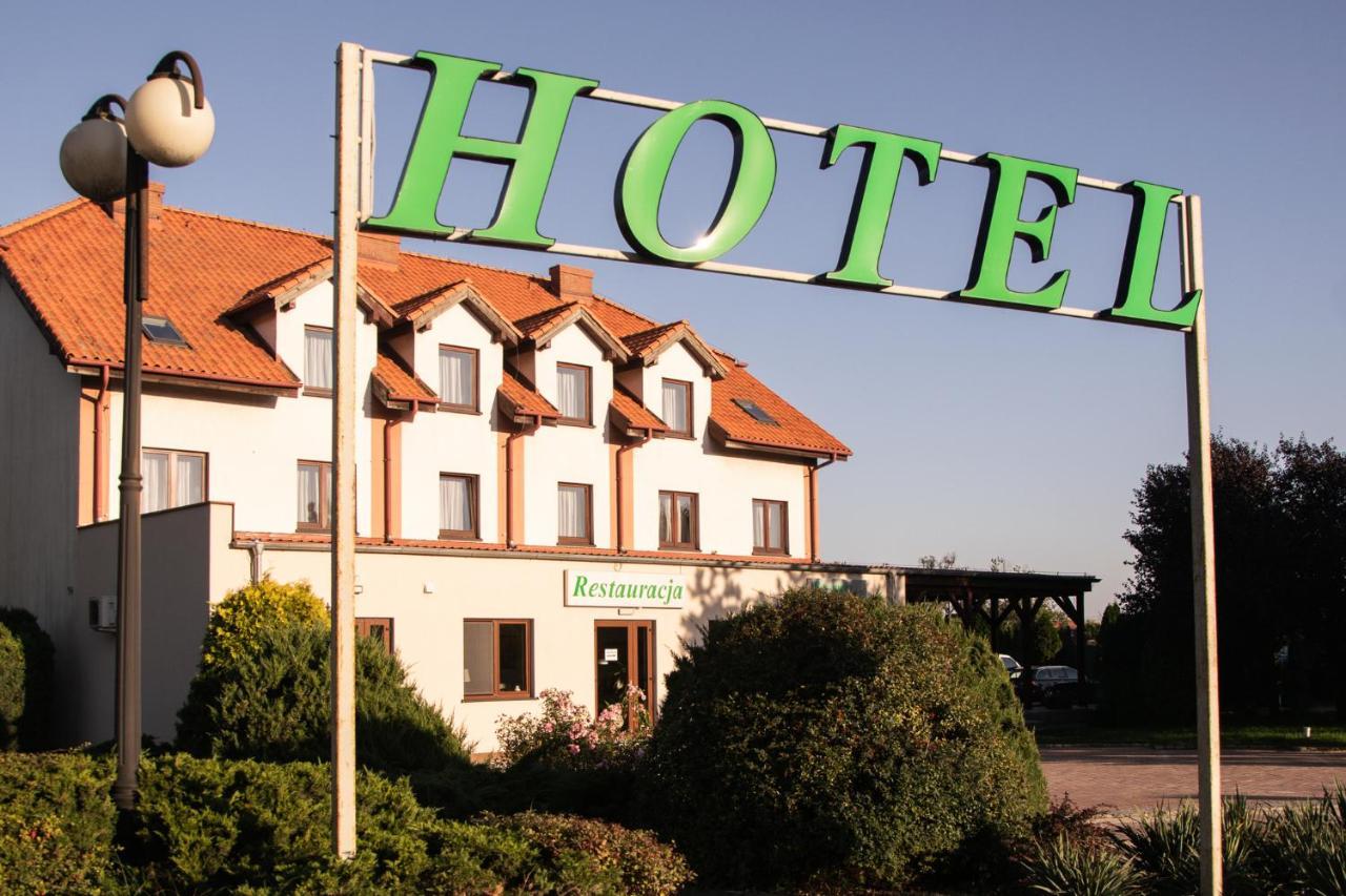 Hotel Ach To Tu Leszno  Exterior photo